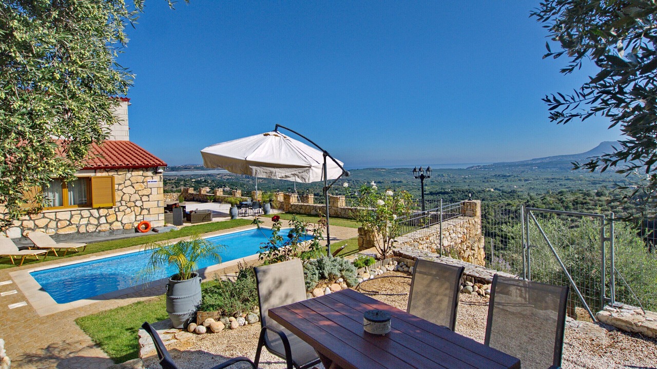 Photo of Outdoor in Samonas