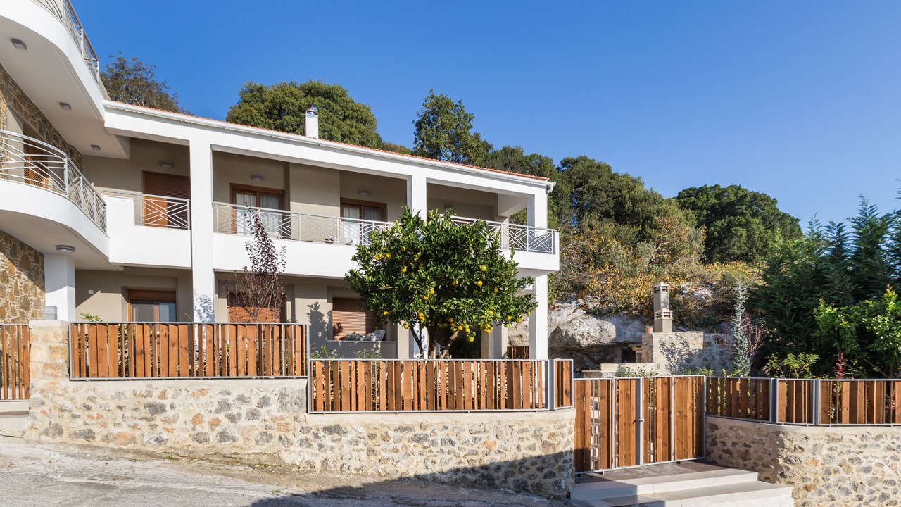 Photo of Outdoor in Amari