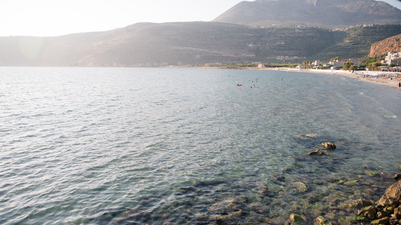 Photo of Others in Oitylo