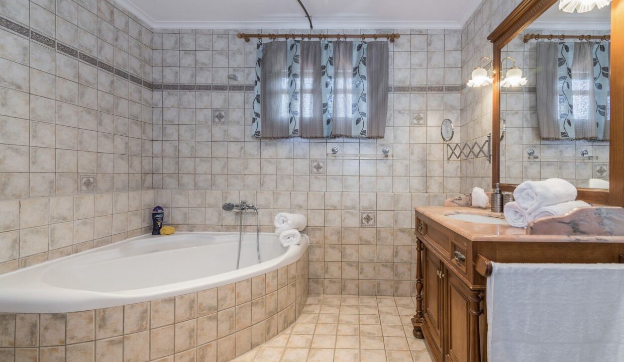 Photo of Bathroom in Vanato