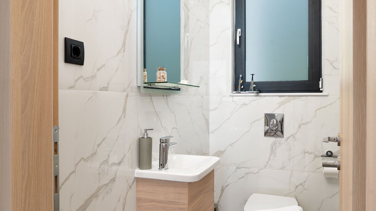 Photo of Bathroom in Sfinari