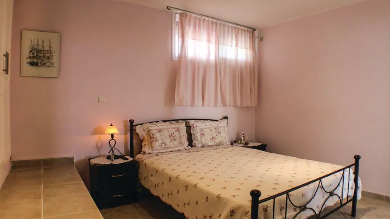 Photo of Bedroom in Spata-Artemida