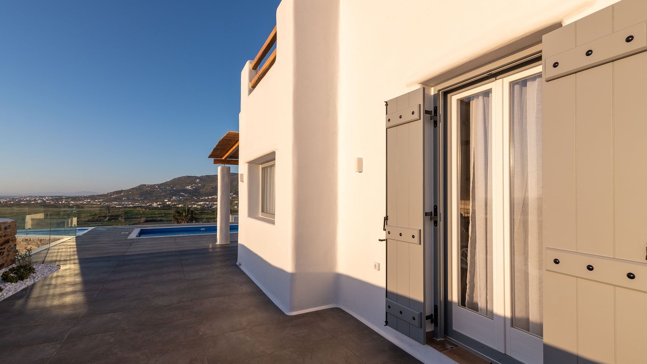 Photo of Outdoor in Glinado