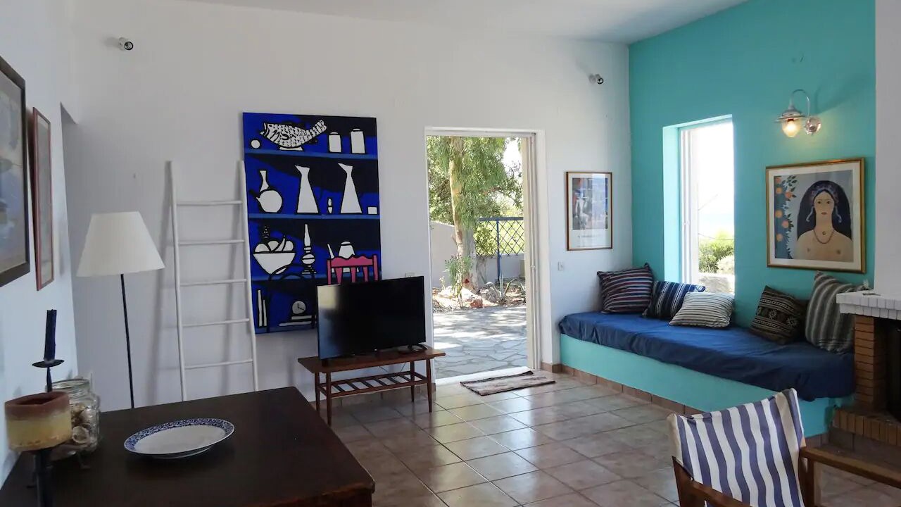 Photo of Livingroom in Theologos