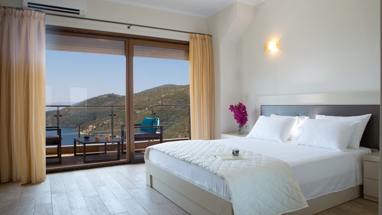 Photo of Bedroom in Mikros Gialos