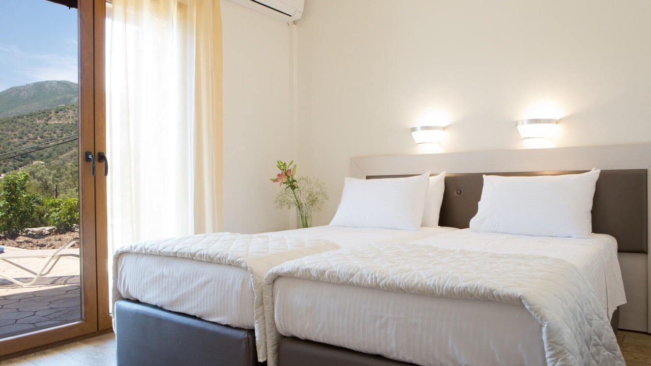 Photo of Bedroom in Mikros Gialos