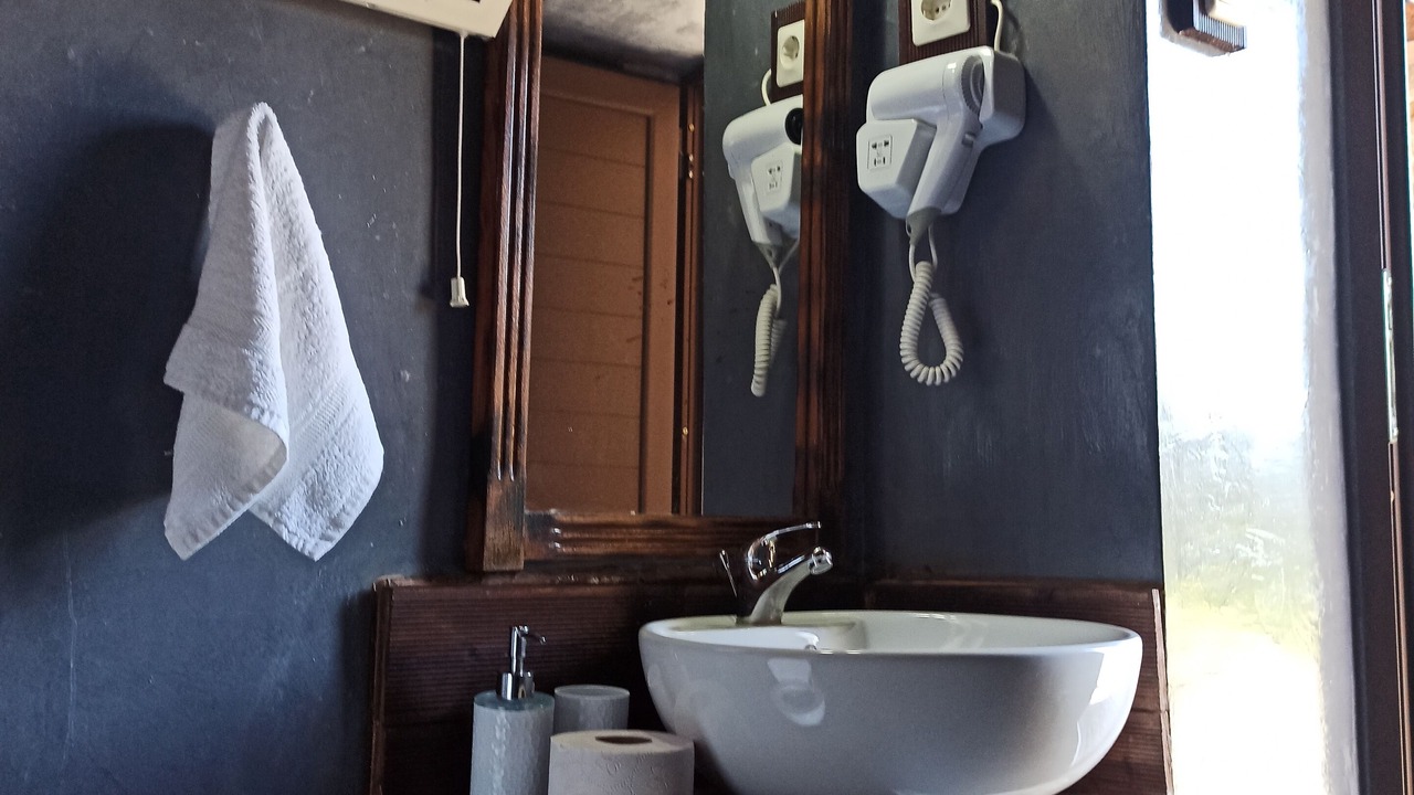 Photo of Bathroom in Asklipiio