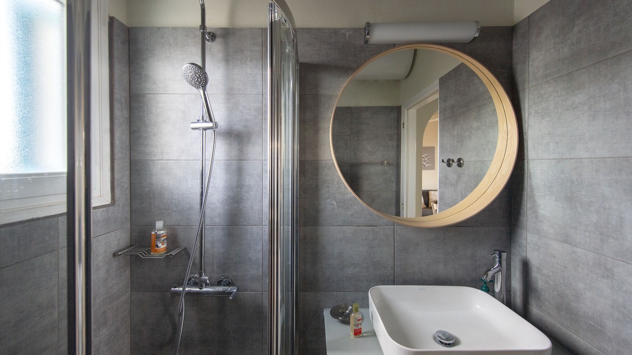 Photo of Bathroom in Ampelas