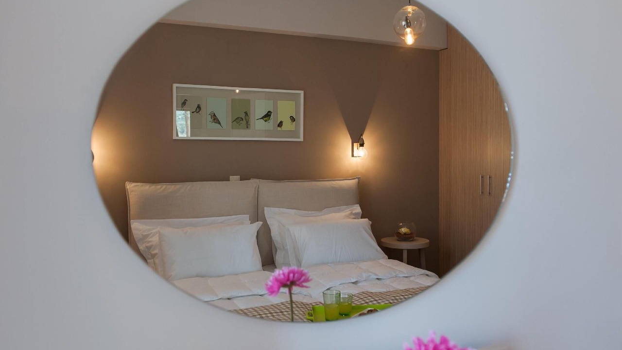 Photo of Bedroom in Adele