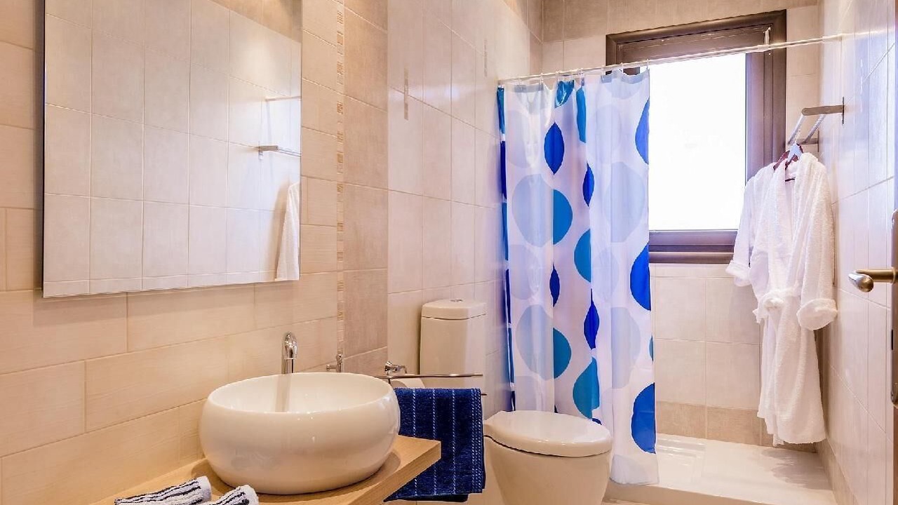 Photo of Bathroom in Asgourou