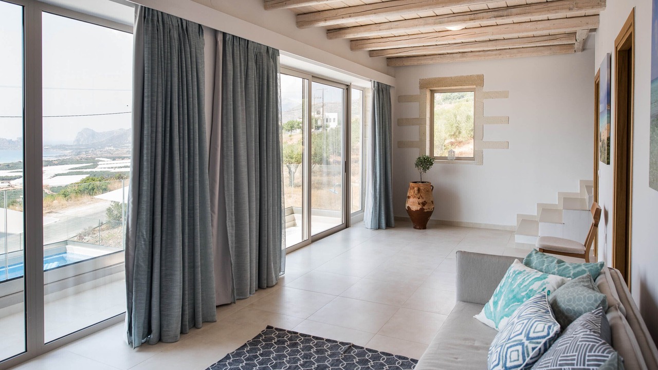 Photo of Livingroom in Limeniskos