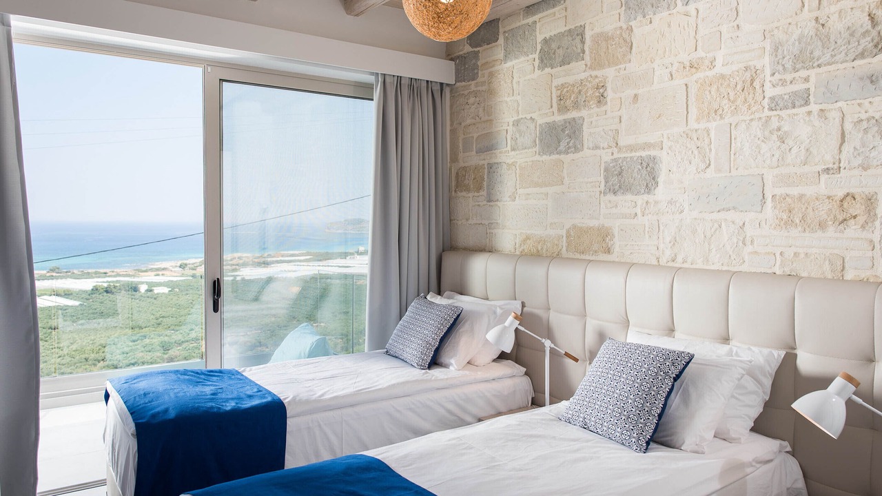Photo of Bedroom in Limeniskos