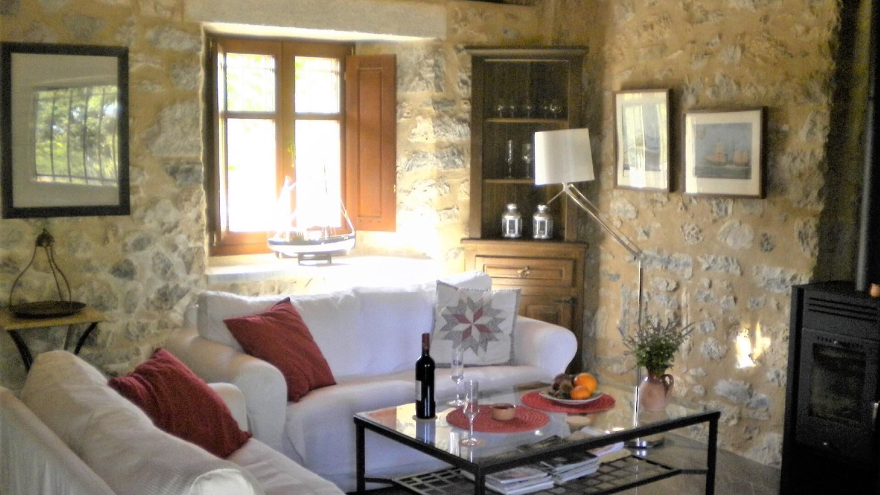 Photo of Livingroom in Fokiano