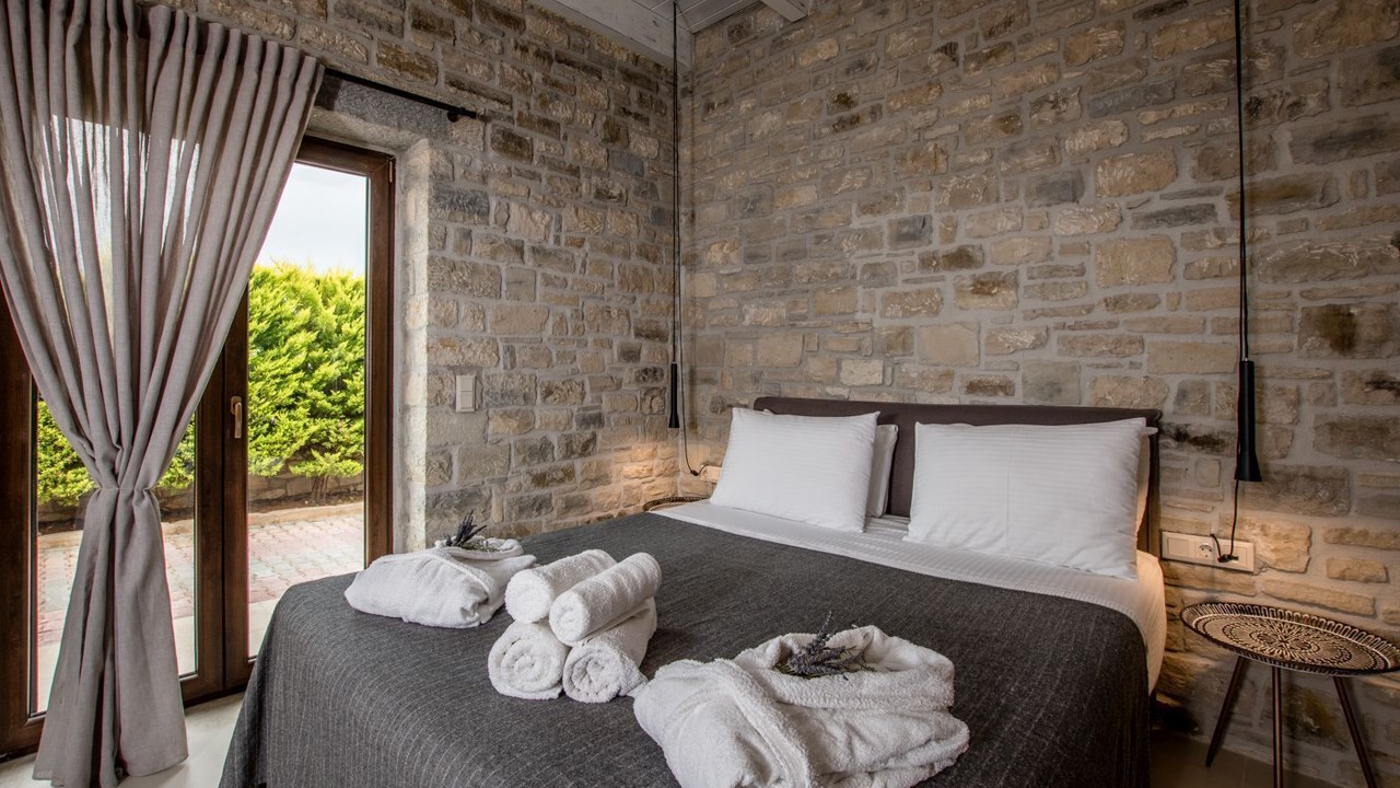 Photo of Bedroom in Gouvai