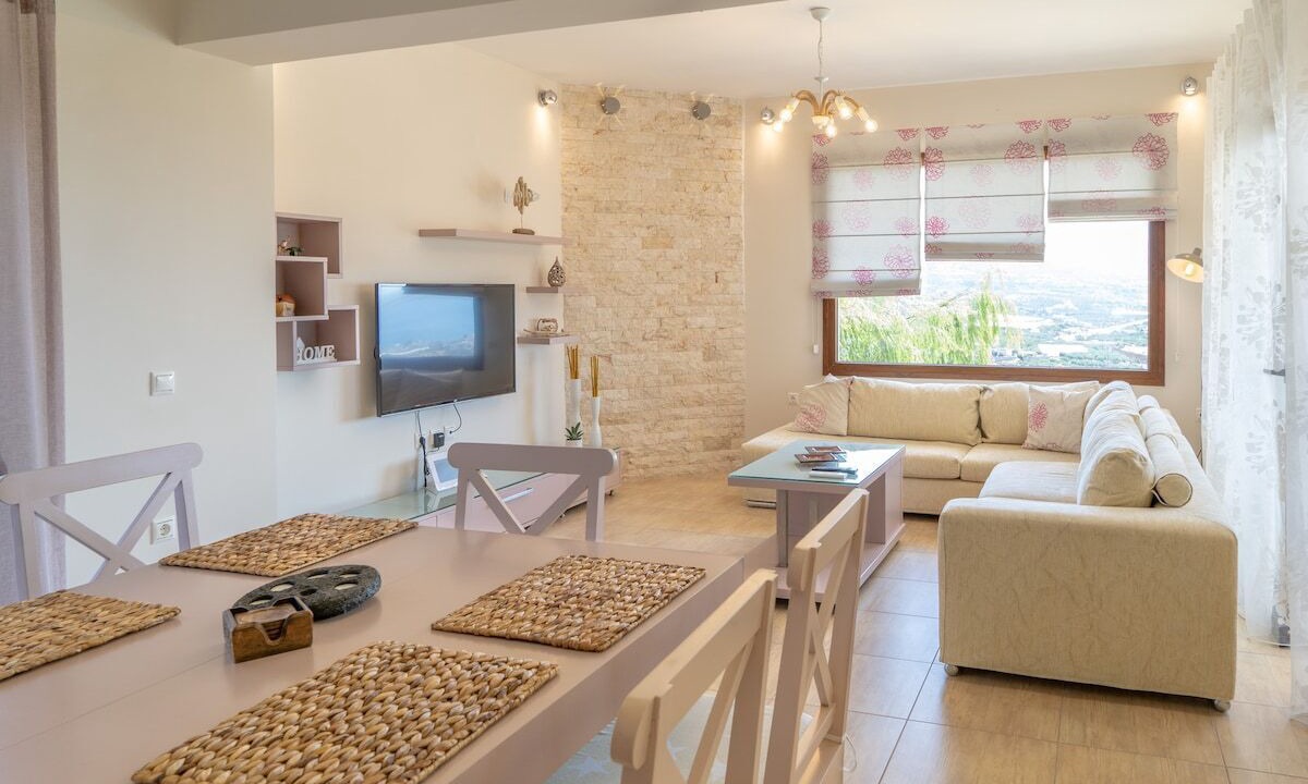 Photo of Livingroom in Makry Gialos