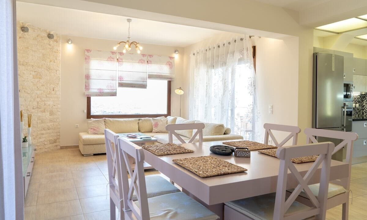 Photo of Livingroom in Makry Gialos