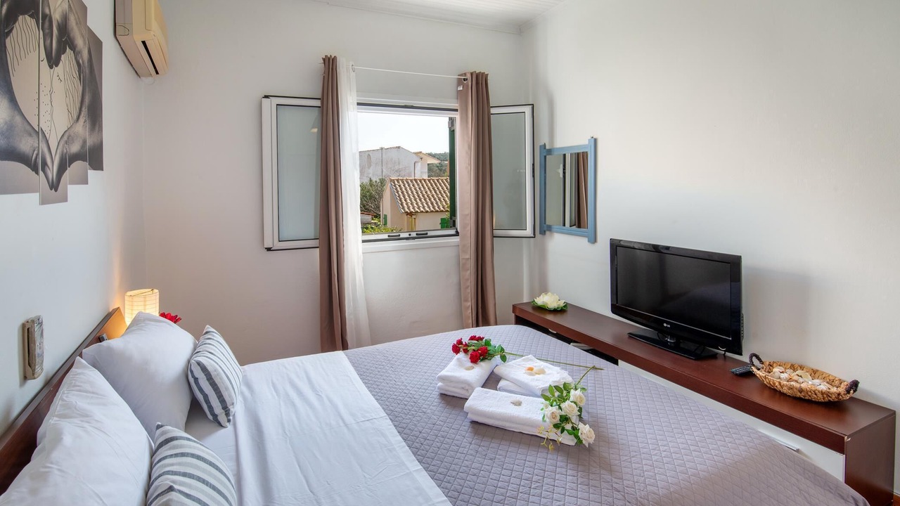 Photo of Bedroom in Gaios