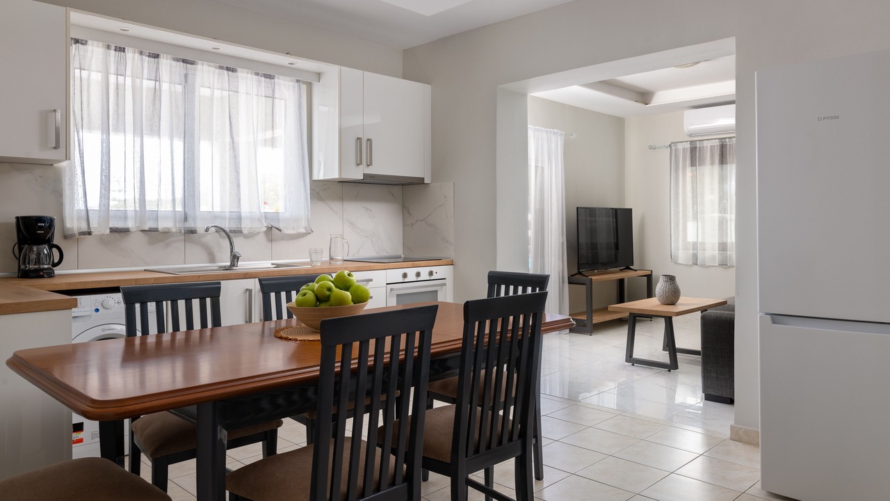 Photo of Kitchen in Petaloudes