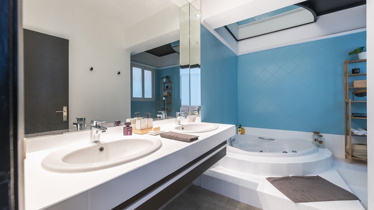 Photo of Bathroom in Plaka