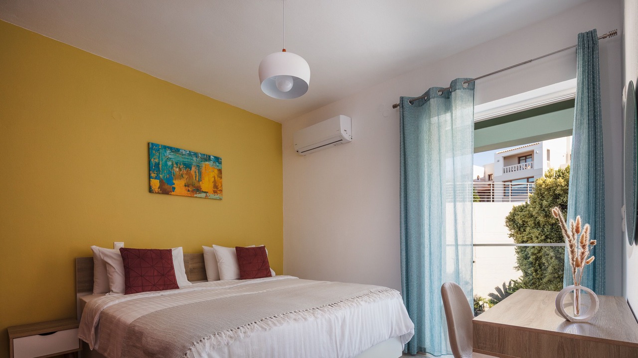 Photo of Bedroom in Adelianos Kampos