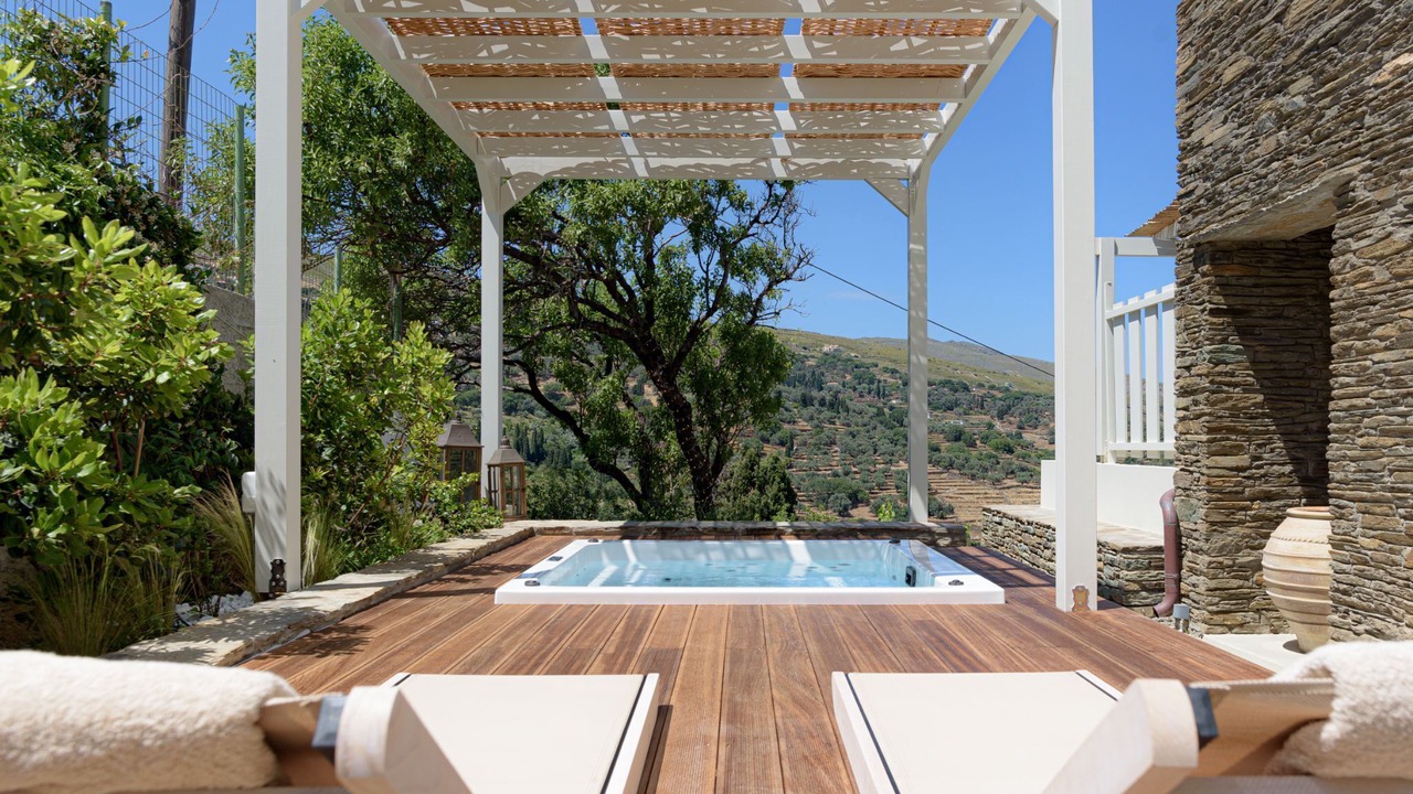 Photo of Outdoor in Andros Town