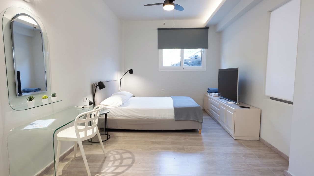 Photo of Bedroom in Kambanion
