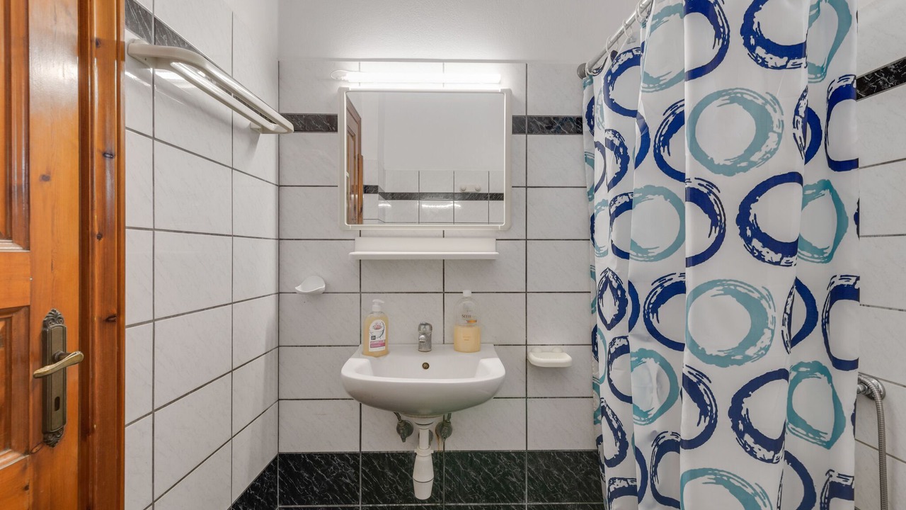 Photo of Bathroom in Roda