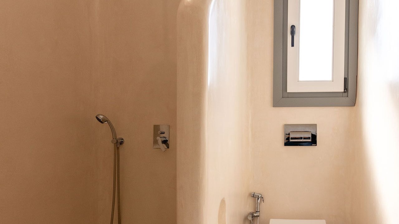 Photo of Bathroom in Glinado