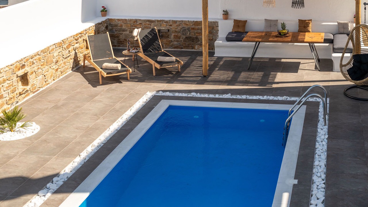 Photo of Outdoor in Glinado