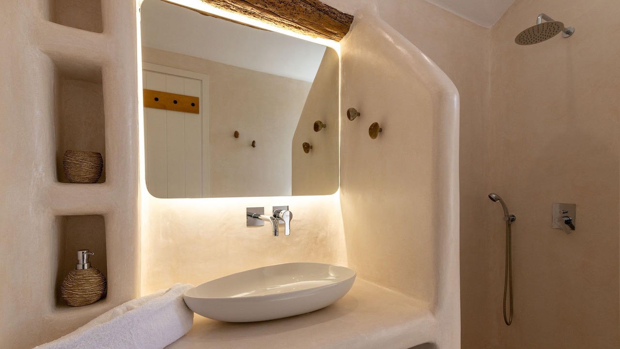 Photo of Bathroom in Glinado