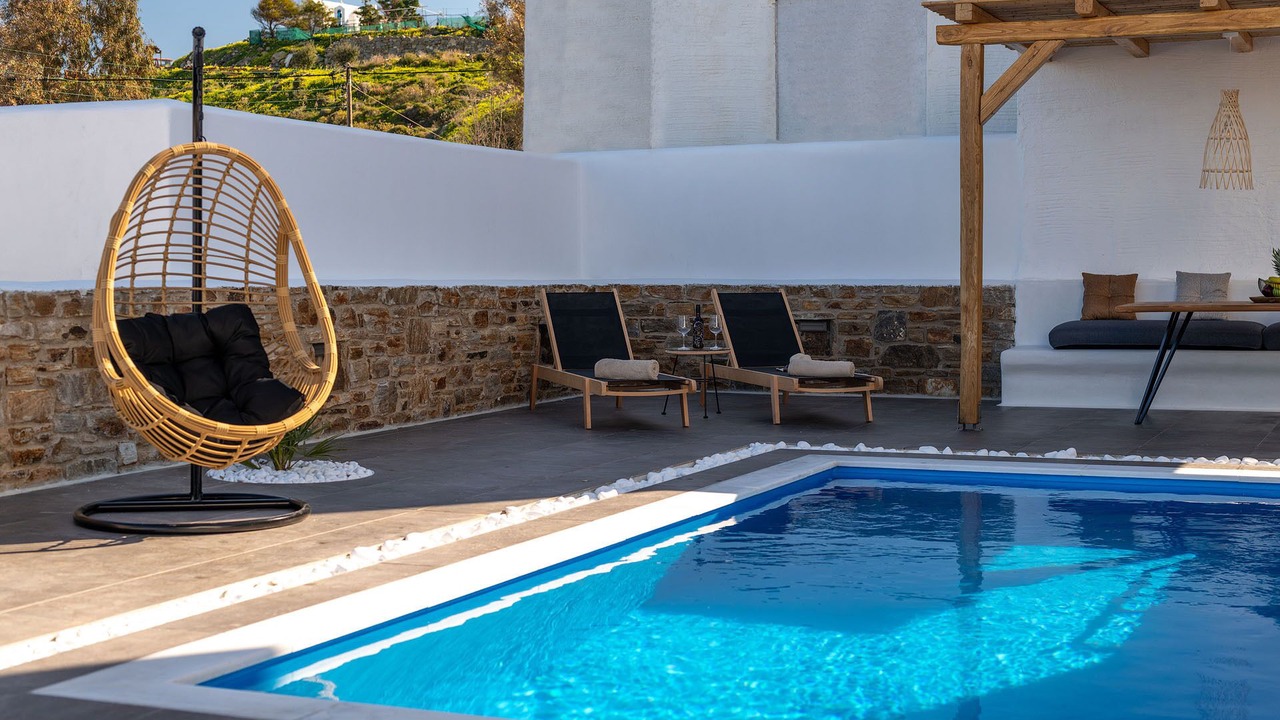 Photo of Outdoor in Glinado