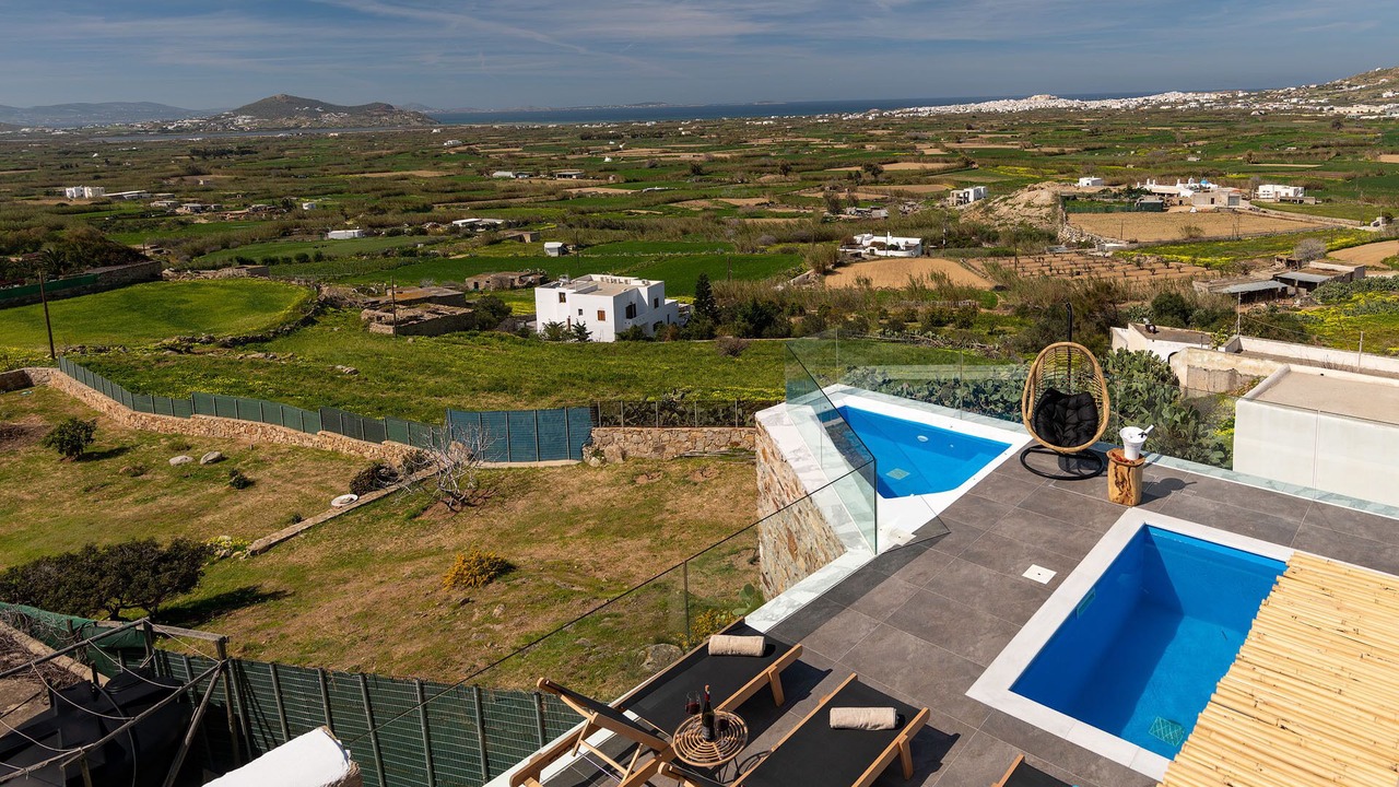 Photo of Outdoor in Glinado