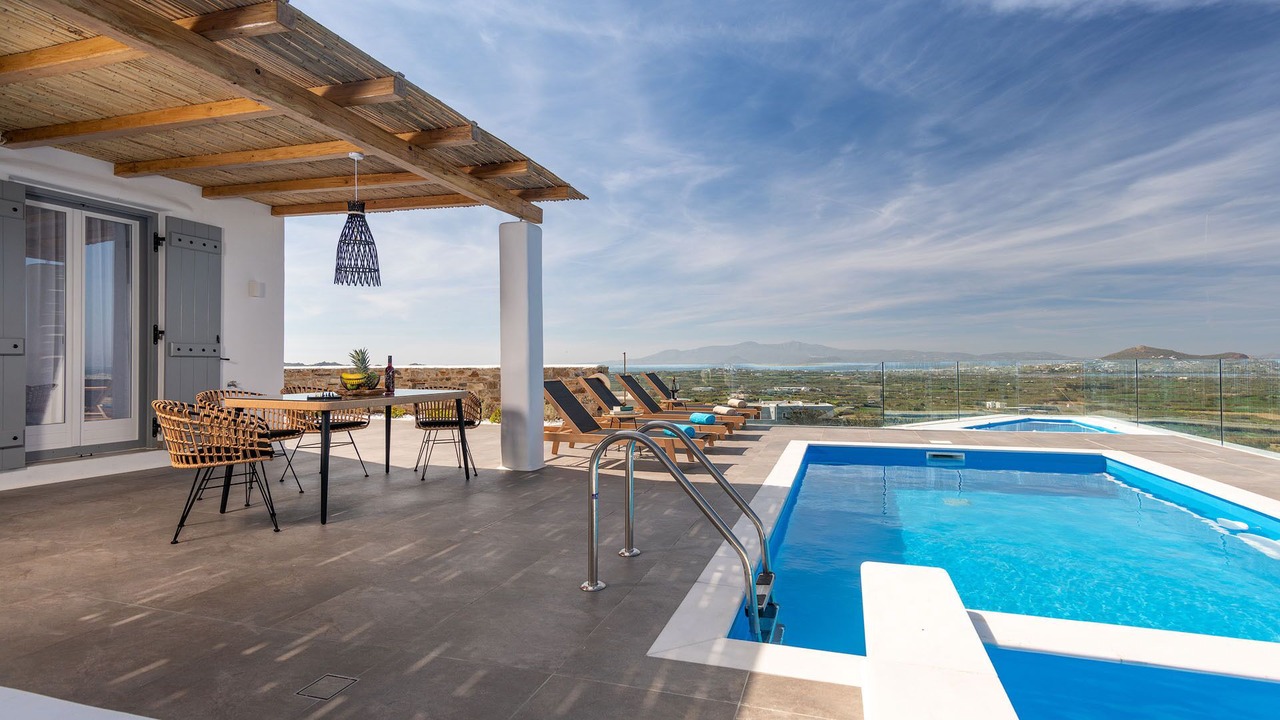 Photo of Outdoor in Glinado