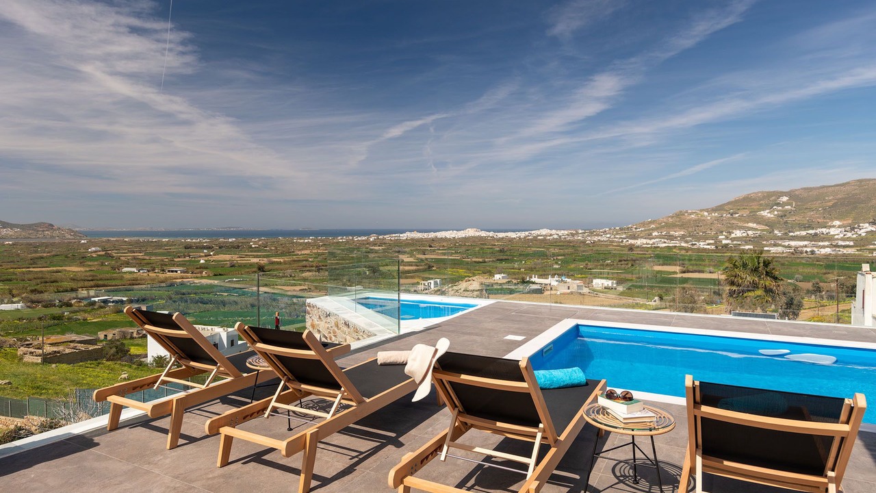 Photo of Outdoor in Glinado