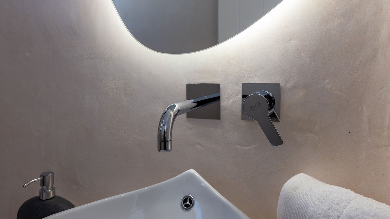 Photo of Bathroom in Glinado
