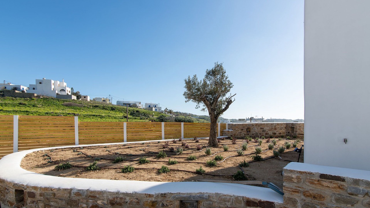 Photo of Outdoor in Glinado