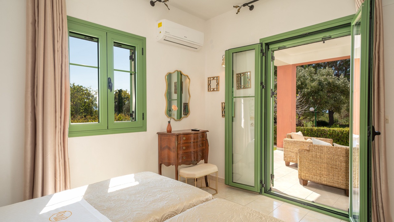 Photo of Bedroom in Svoronata