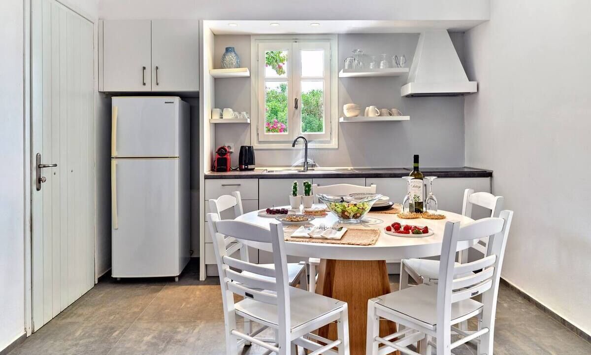 Photo of Kitchen in Ampelas