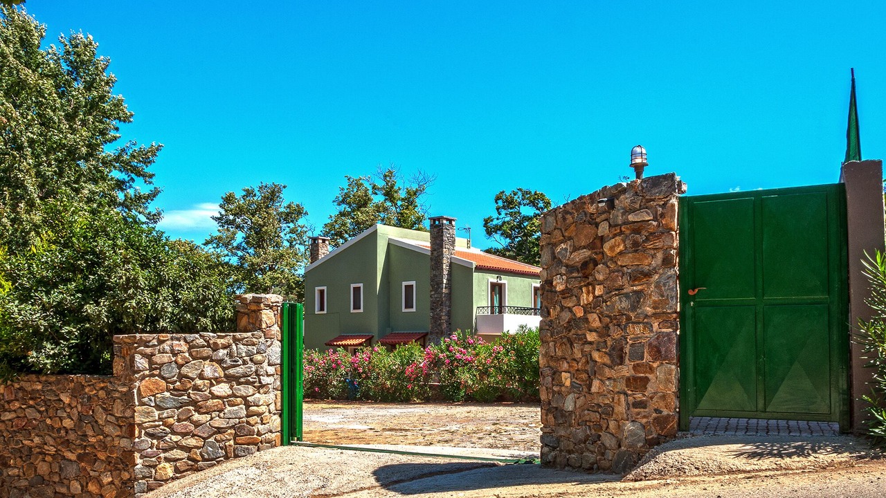 Photo of Outdoor in Elos