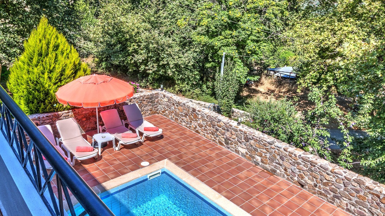 Photo of Outdoor in Elos