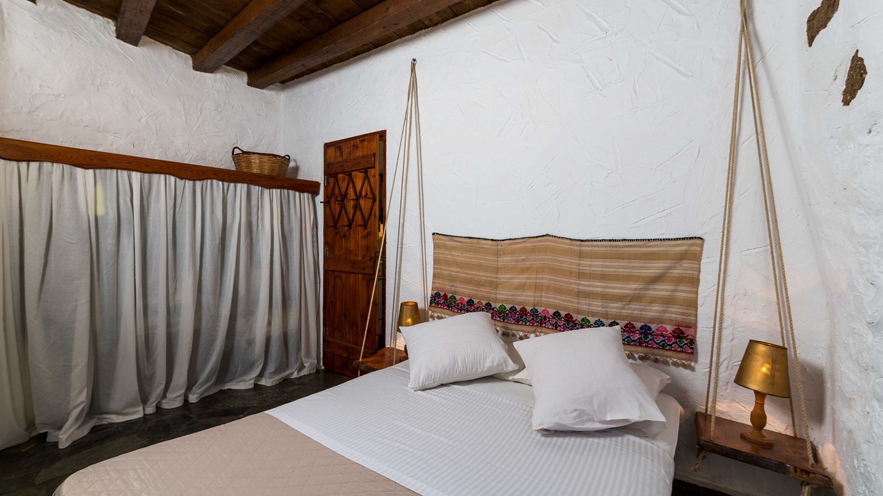Photo of Outdoor in Aspros Potamos