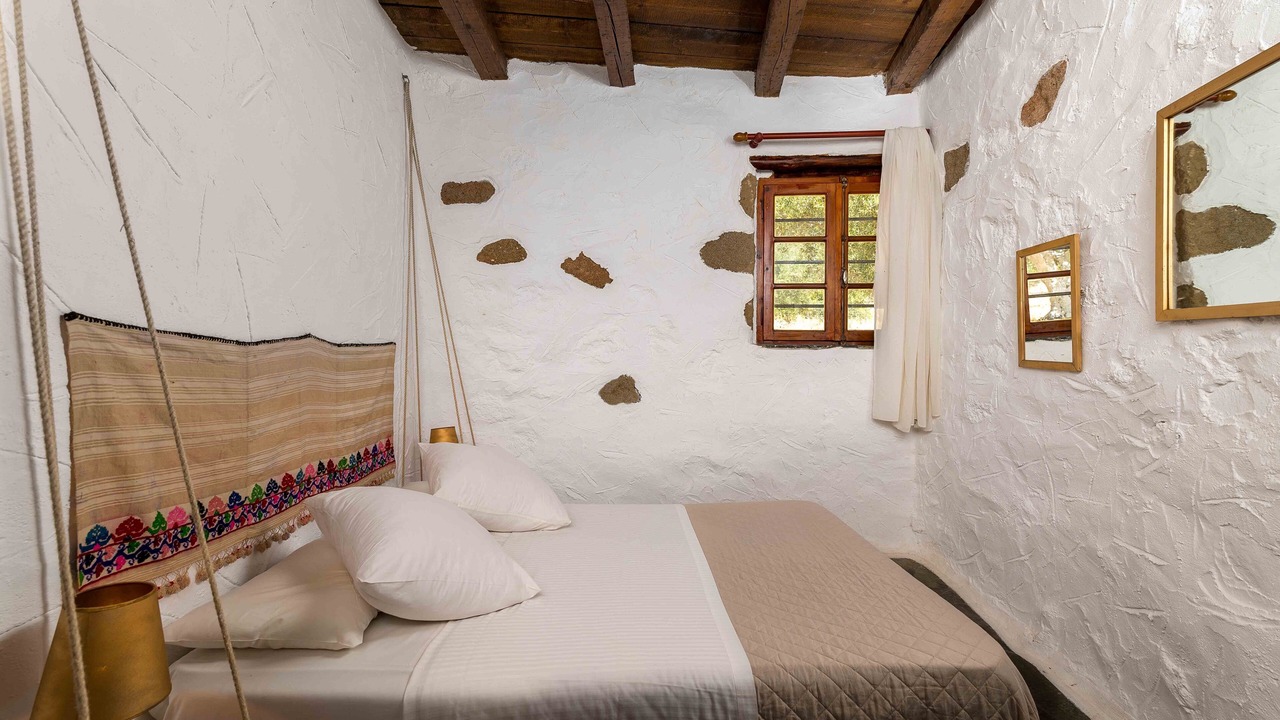 Photo of Outdoor in Aspros Potamos