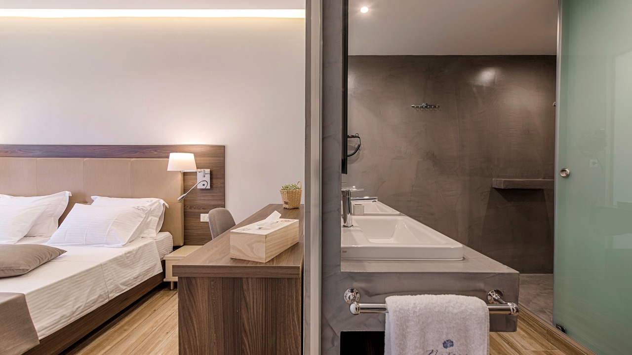 Photo of Bathroom in Ialyssos