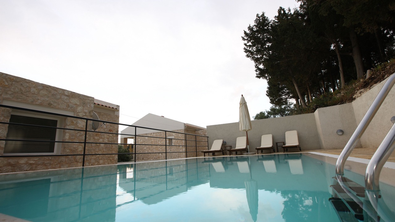 Photo of Outdoor in Longos