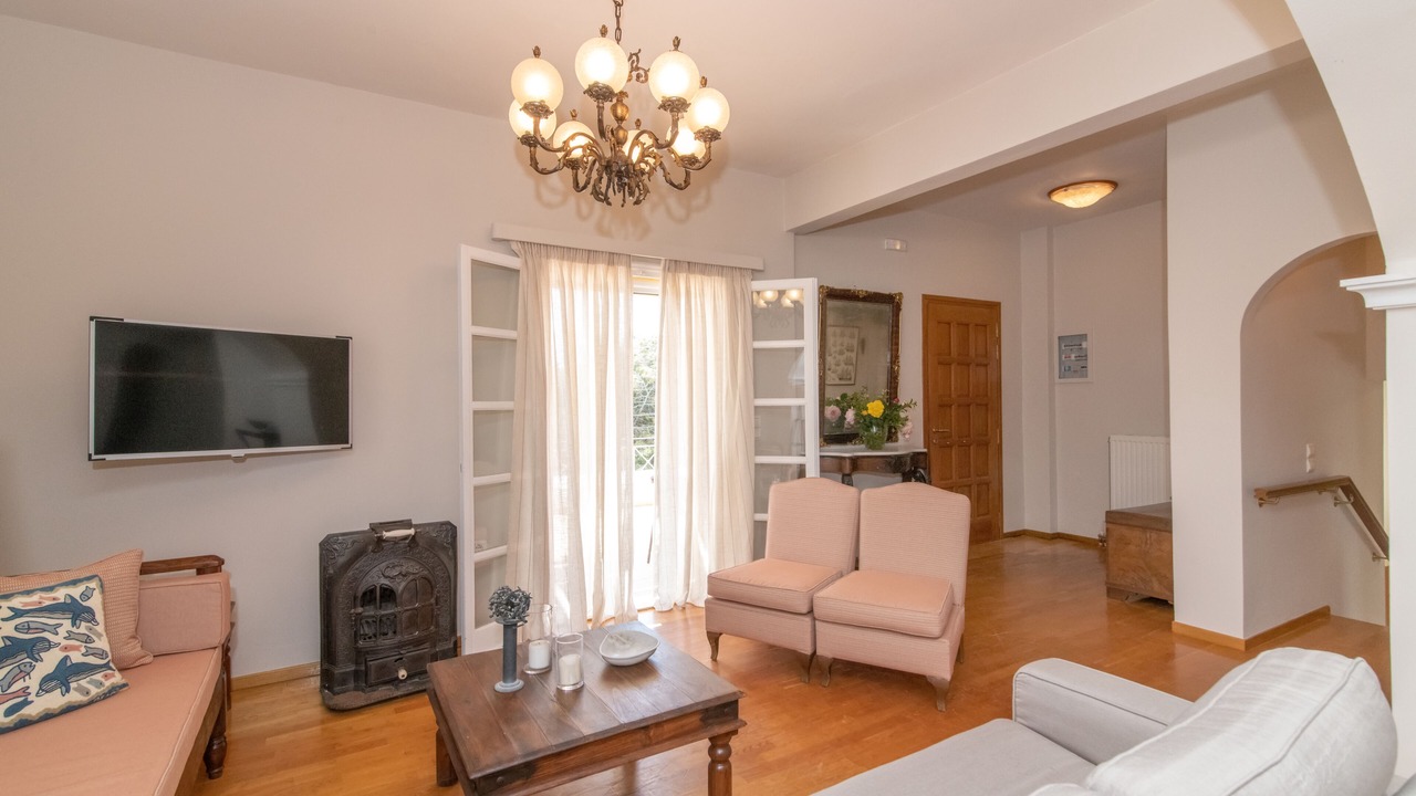 Photo of Livingroom in Tinos Town