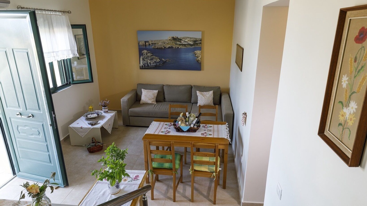 Photo of Livingroom in Lahania
