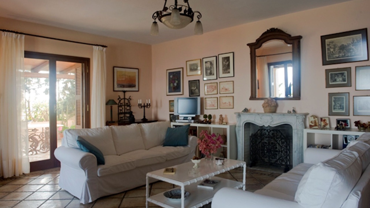 Photo of Livingroom in Lavreotiki