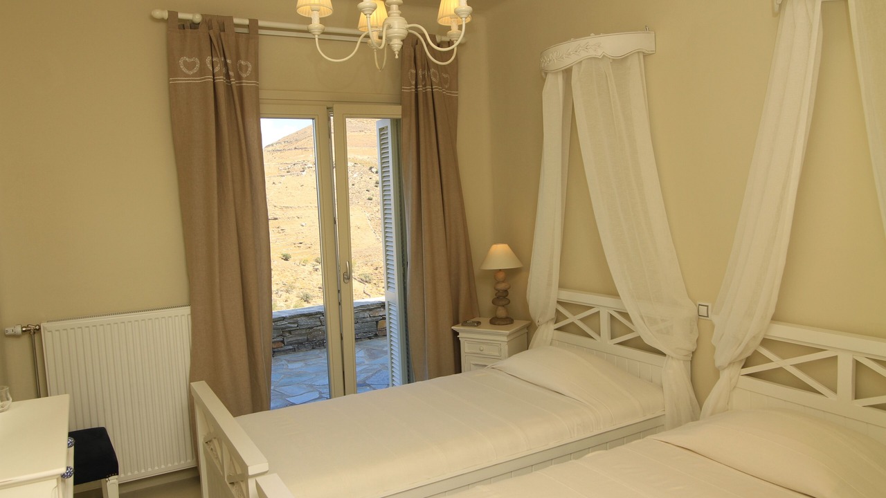 Photo of Bedroom in Kea