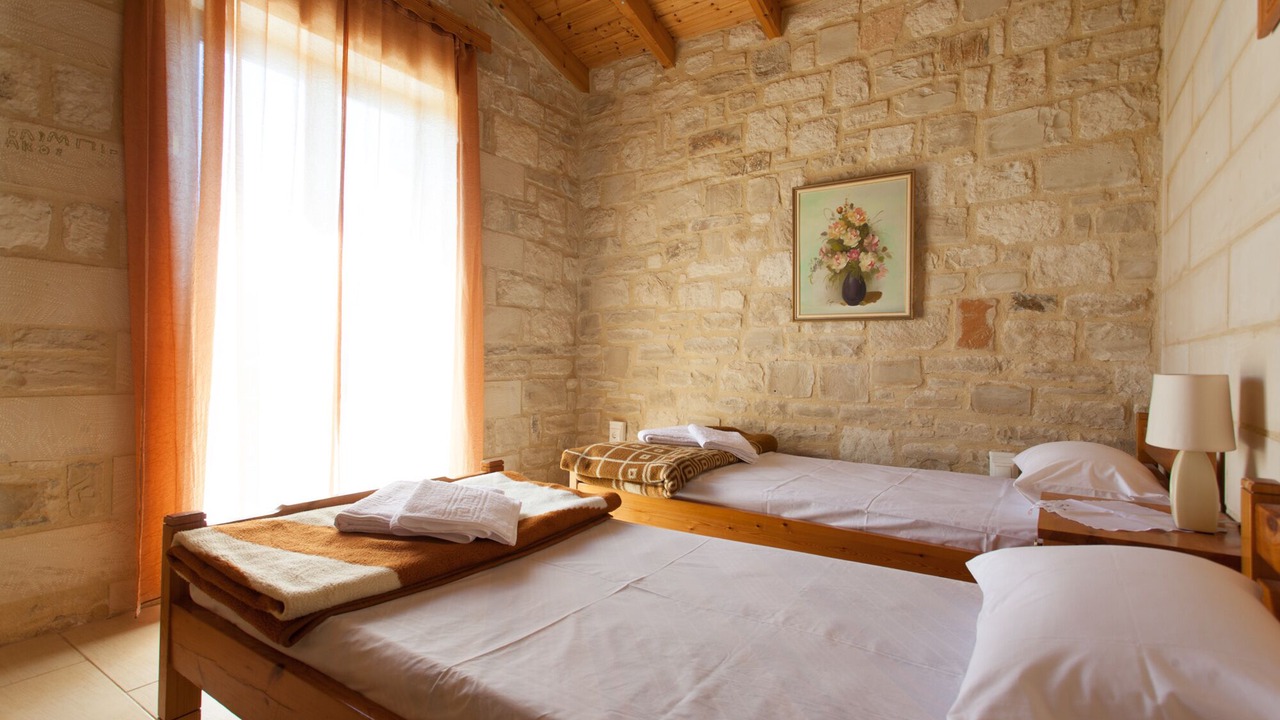 Photo of Bedroom in Stalos