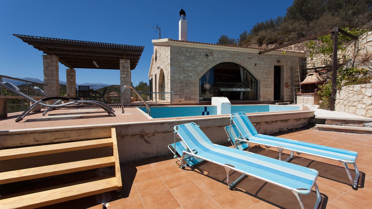 Photo of Outdoor in Stalos